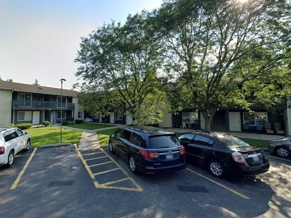 524 S Main St Unit 524-101, Wauconda, IL 60084