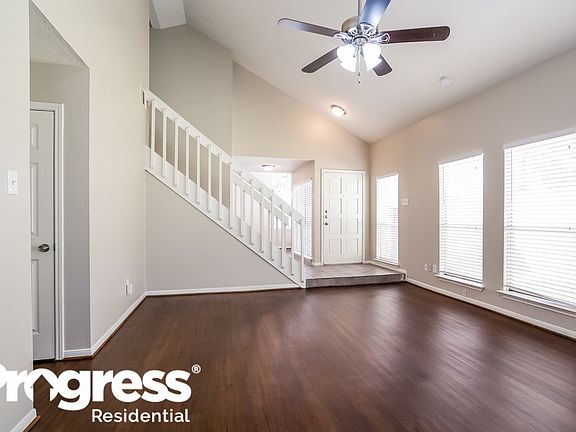 3rd image of 16730 Capewood Dr