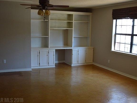 2nd image of 120 Cherryhill Dr