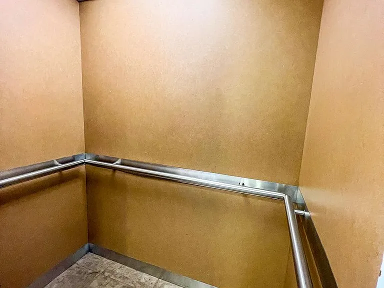 Mercer Vista Apartments — Photo 16