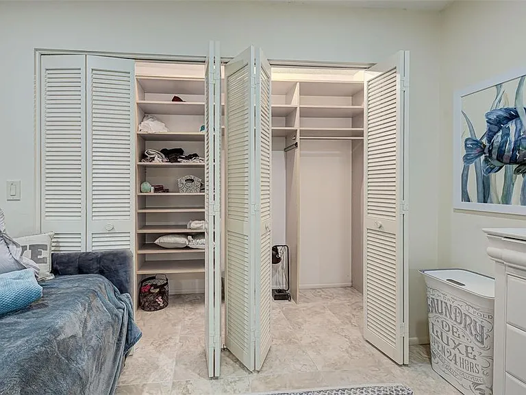 3670 Emily Ln — Photo 30