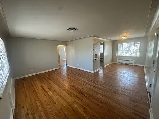 Charming spacious 2BR home in Park Hill! — Photo 2