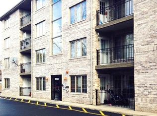 10538 Southwest Hwy APT 404-B, Chicago, IL 60415