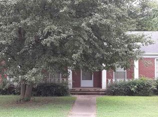 310 N 3rd St, Augusta, AR 72006