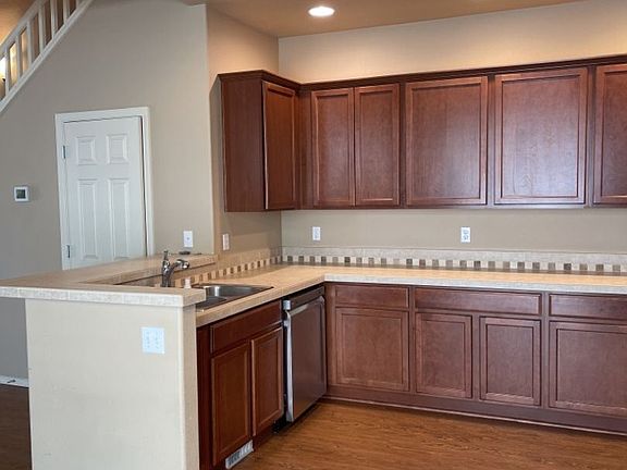 4th image of 2638 NE 88th Pl