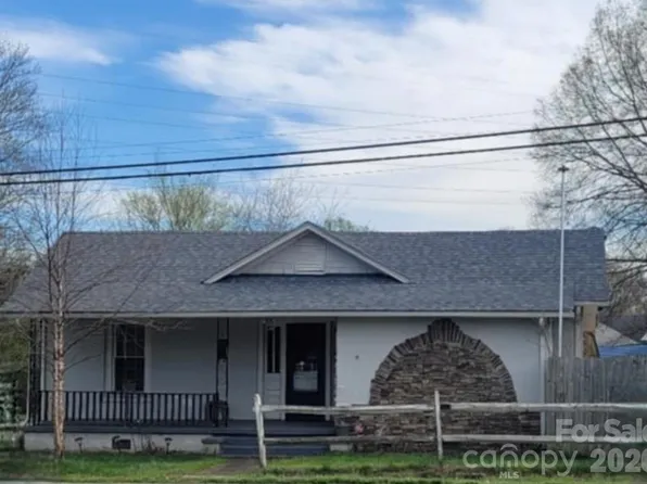 300 Ebenezer Rd, Kannapolis, NC 28083