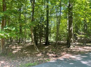 L41 West Rd, Troy, NY 12180