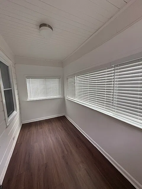 253 Upshaw Street Southwest - 1 — Photo 2