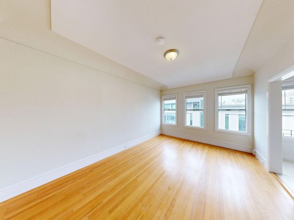 355 Fulton St APT 502