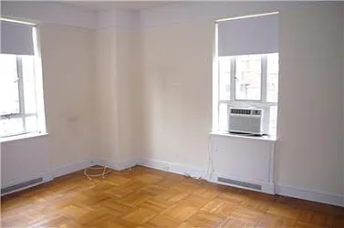 Rented by Domus Realty