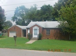 2115 Dolin St, Hopewell, VA 23860