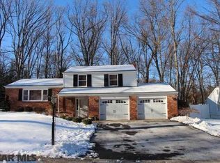 739 Devonshire Dr, State College, PA 16803