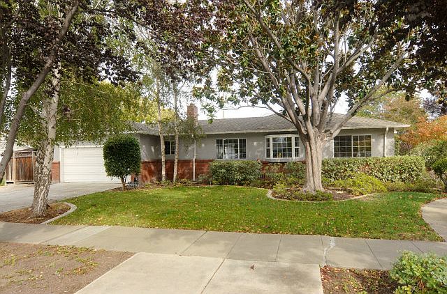 1st image of 1203 Foxworthy Ave