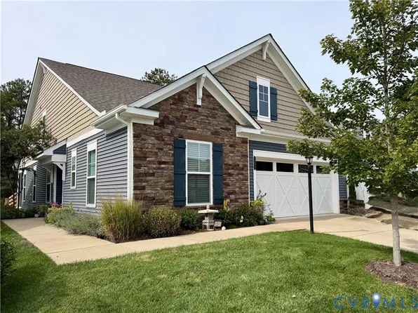 10517 Orchard Blossom Dr, Glen Allen, VA 23059