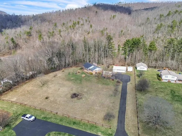 92 Fawn Ln, Rocky Gap, VA 24366