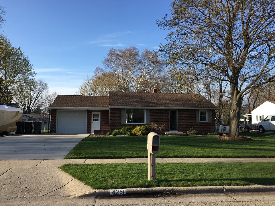 1st image of 4251 41st St SW