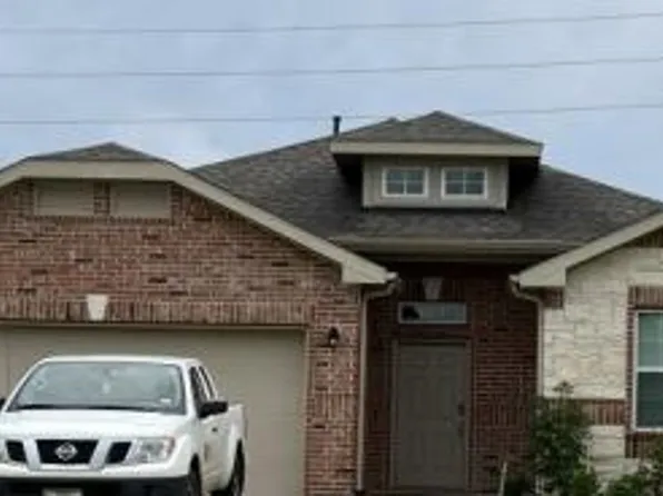 14207 Medina Dr, Baytown, TX 77523