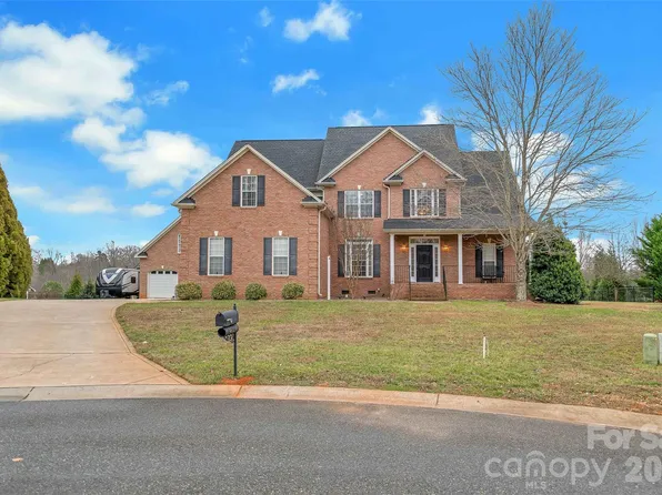 5632 Old Town Ln, Gastonia, NC 28056