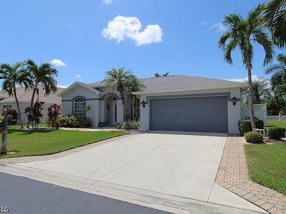 5th image of 15733 Beachcomber Ave