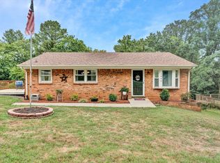 1440 Lori Dr, Roanoke, VA 24014