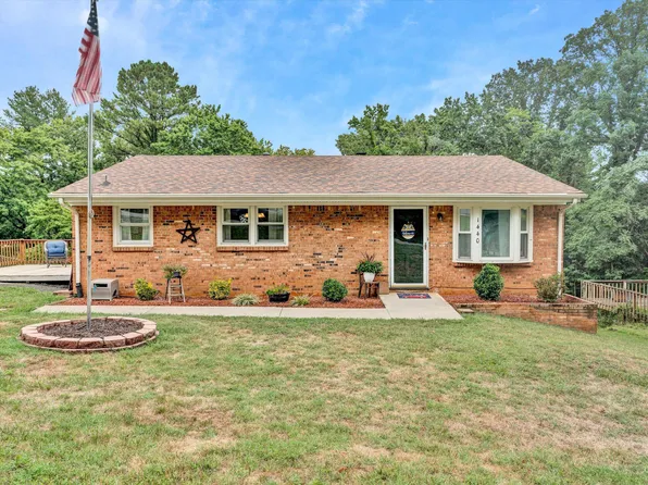 1440 Lori Dr, Roanoke, VA 24014