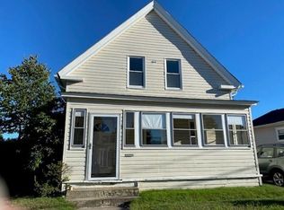 9 Granite St, Milford, MA 01757