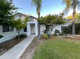 2197 E Pryor Dr, Fresno, CA 93720