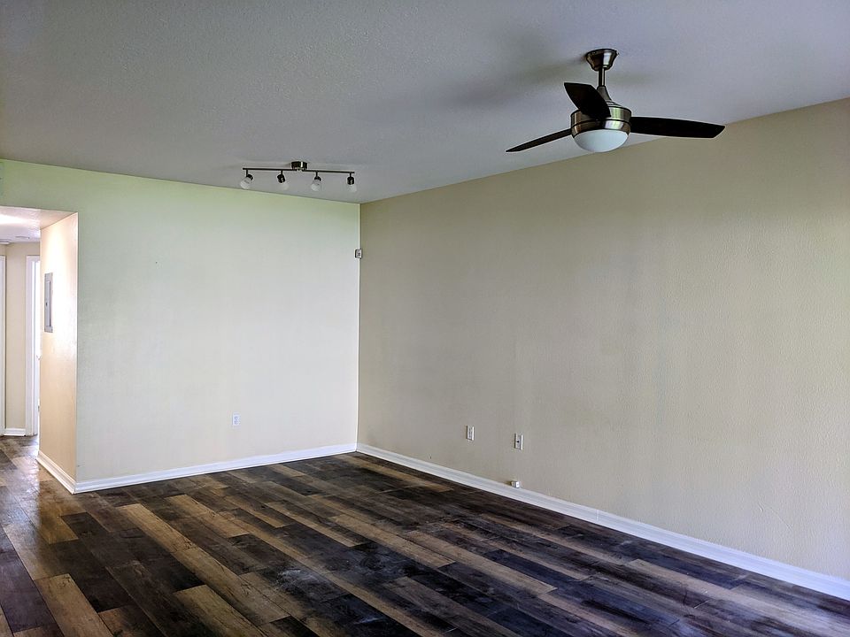 Living Room_12292020