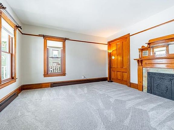 5th image of 99 Murray Ave