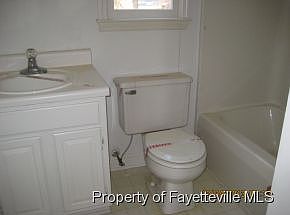 5th image of 708 Woodstone Ct