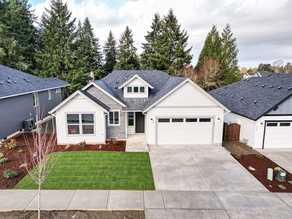 1st image of 6304 NE 127th Ave