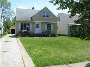 13006 Carpenter Rd, Cleveland, OH 44125