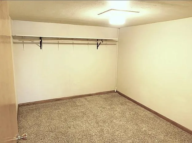 210 SW Jefferson Ave - 10 — Photo 2