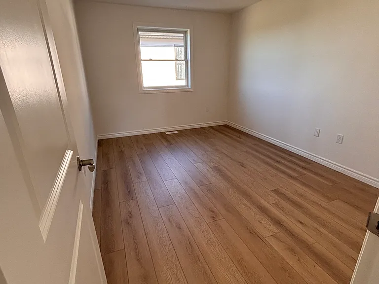 1622 Upper West Ave — Photo 15