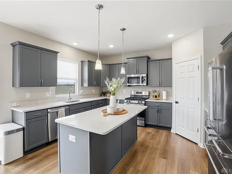 3059 Chamberlin Dr — Photo 11