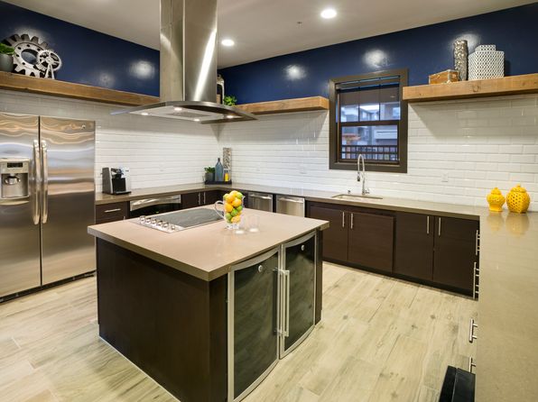 703 Saratoga Dr APT 313