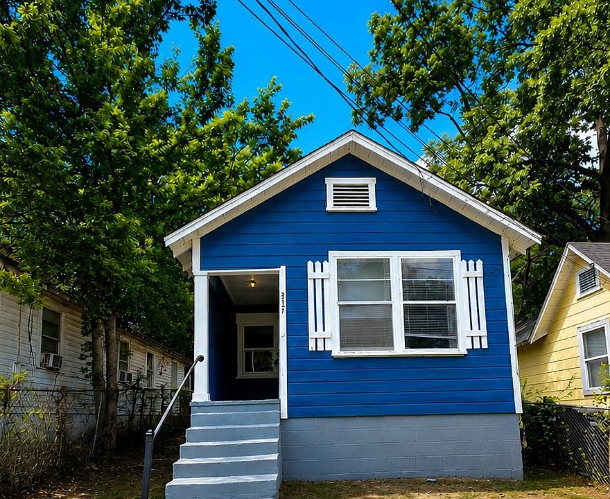 1st image of 2717 Baldwin St