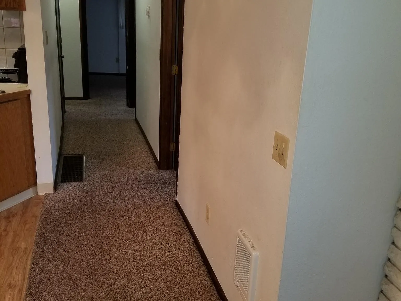 3 bed, 1000 sqft, $1,495 — Photo 4
