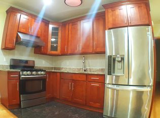 3353 164th St #1FLOOR, Flushing, NY 11358