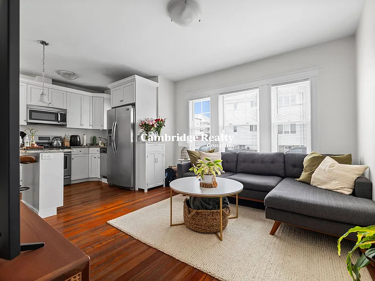 80 Bowdoin St #1T — Photo 4
