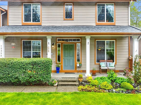 3rd image of 12328 58th Drive SE