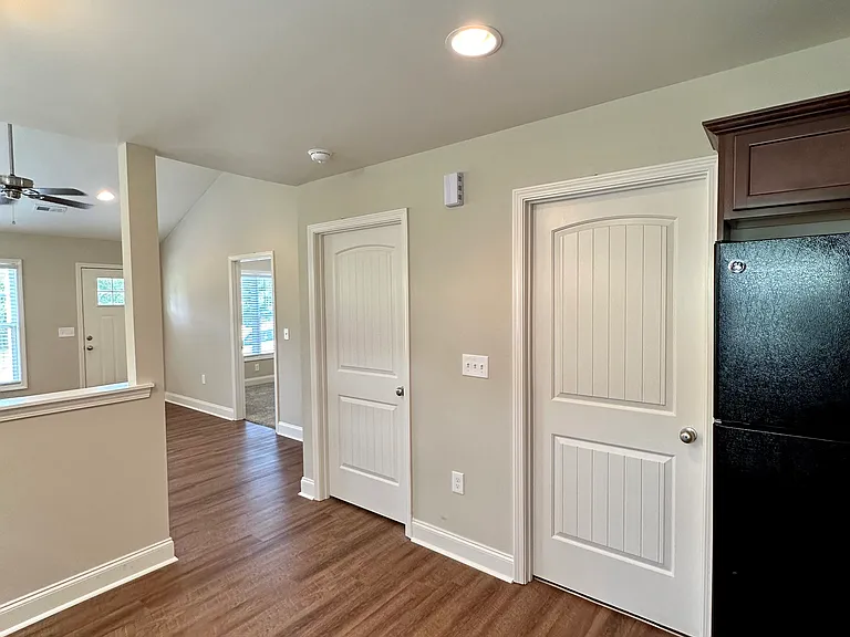 891 Old Vinton Mill Rd NE #B — Photo 12