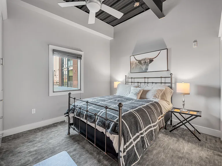 350 E Short St #209 — Photo 22