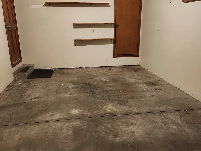 1633 E Lark St #2 — Photo 11