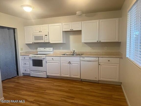 2nd image of 3231 N Bumblebee Dr APT A