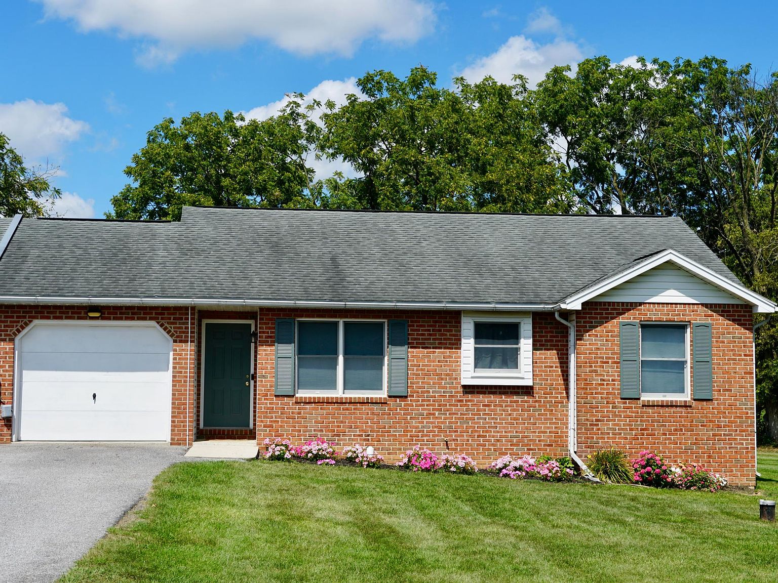 14051 Timothy Dr, Greencastle, PA 17225 | Zillow