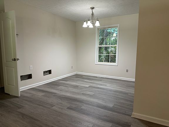 4th image of 25 Gun Range Rd