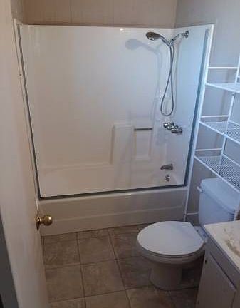 4th image of 404 E Broadway Blvd Unit A