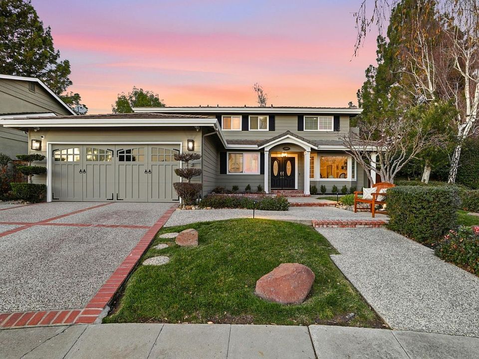 1st image of 2809 Toyon Dr