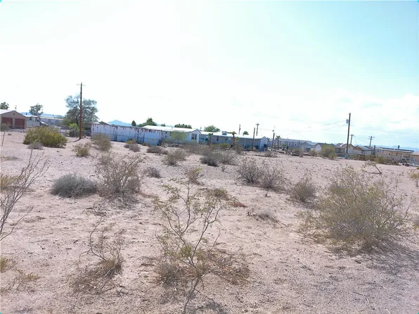 12527 S El Mirage Dr, Topock, AZ 86436